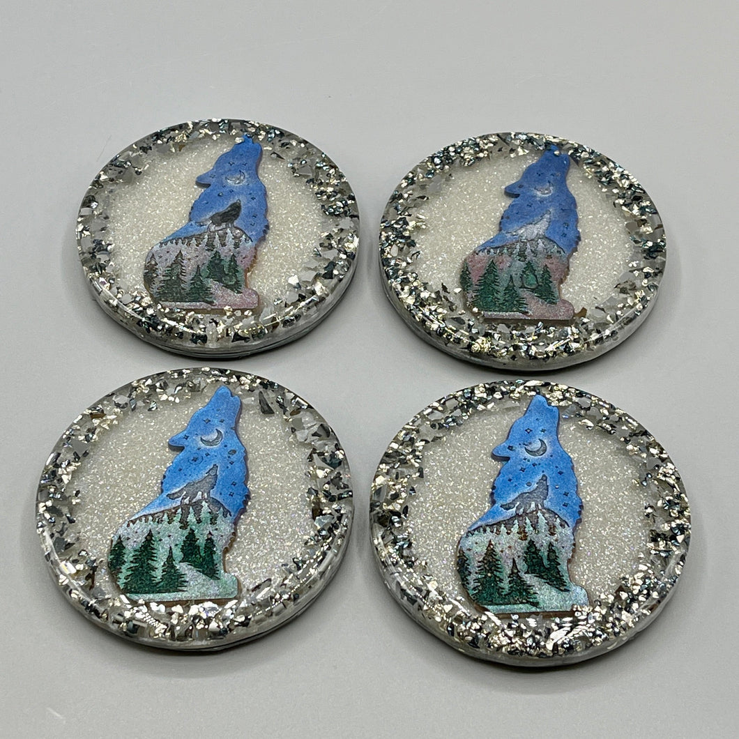 Wolf howling at the Moon resin coasters